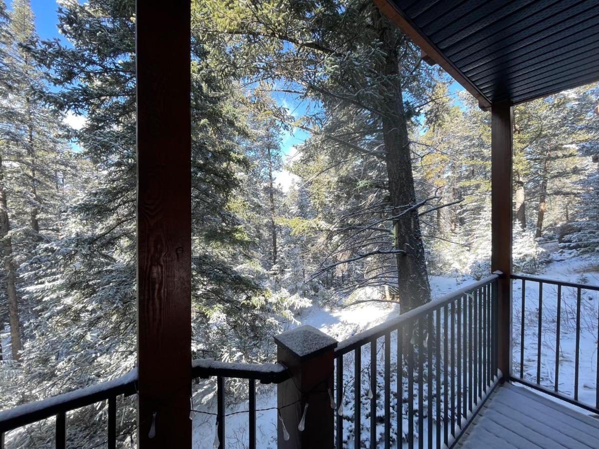 Blanchard Mountain Bnb Канмор Экстерьер фото